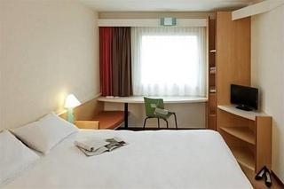 Ibis Centre - La Cite Hotel